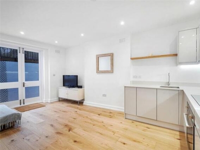 2 Bedroom Apartment For Sale In Archway, London