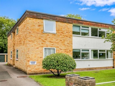 2 Bedroom Apartment For Sale In Canford Lane, Bristol