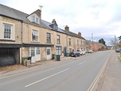 2 Bedroom Apartment For Sale In Stroud, Gloucestershire