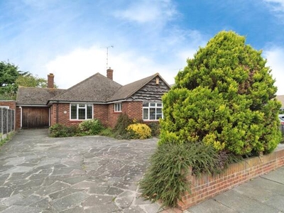 2 Bedroom Bungalow For Sale In Thorpe Bay, Essex