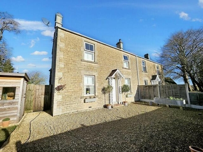2 Bedroom Cottage For Sale In Broughton Gifford