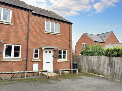 2 Bedroom End Of Terrace House For Sale In Marlborough