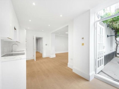 2 Bedroom Flat For Rent In Marylebone, London