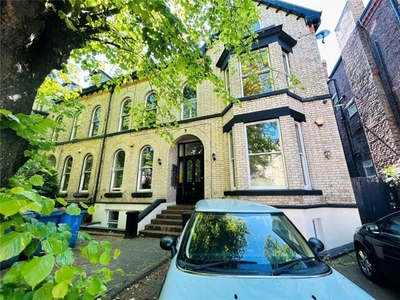 2 Bedroom Flat For Sale In Aigburth, Liverpool