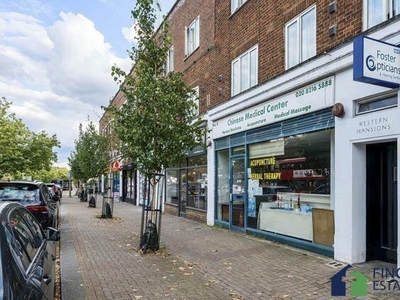 2 Bedroom Flat For Sale In Great North Road, High Barnet