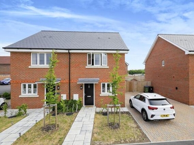 2 Bedroom Semi-detached House For Sale In Angmering