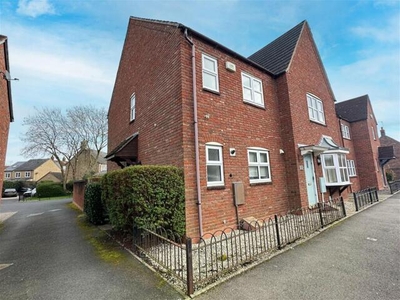 2 Bedroom Semi-detached House For Sale In Dickens Heath