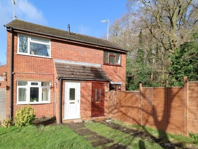2 Bedroom Semi-detached House For Sale In Loughborough