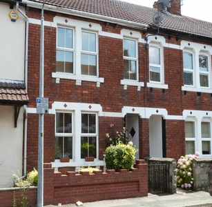 2 Bedroom Terraced House For Rent In Old Town