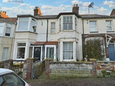 2 Bedroom Terraced House For Sale In Cromer, Norfolk