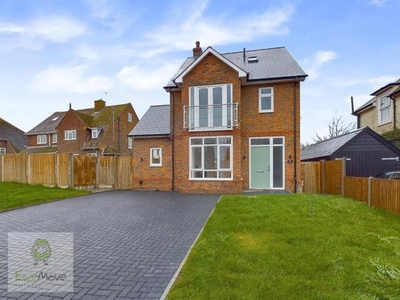 3 Bedroom Detached House For Sale In Cooling, Rochester