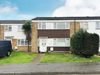 3 Bedroom End Of Terrace House For Sale In Romford, Essex