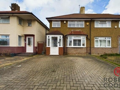 3 Bedroom End Of Terrace House For Sale In South Ruislip