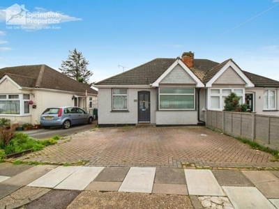 3 Bedroom Semi-detached Bungalow For Sale In Southend-on-sea