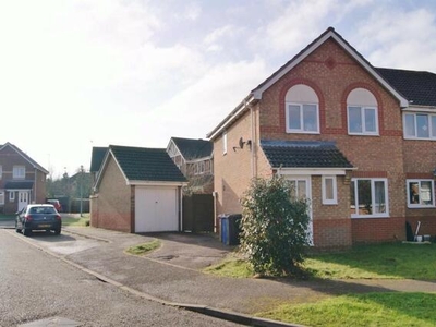 3 Bedroom Semi-detached House For Rent In Bury St. Edmunds, Suffolk