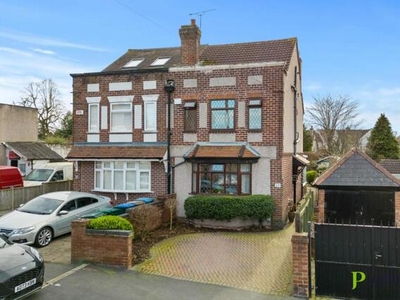3 Bedroom Semi-detached House For Sale In Earlsdon, Coventry