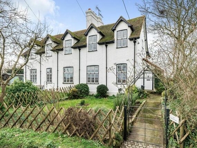 3 Bedroom Semi-detached House For Sale In Faversham
