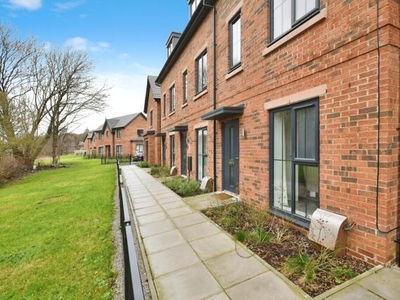 3 Bedroom Semi-detached House For Sale In Salford, Lancashire