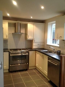 3 Bedroom Shared Living/roommate Didsbury Greater Manchester