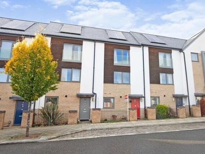 3 Bedroom Town House For Sale In Upton