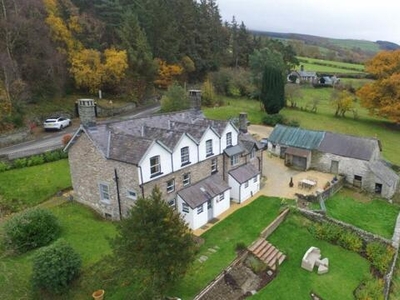 4 Bedroom Detached House For Sale In Corwen, Denbighshire