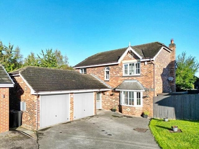 4 Bedroom Detached House For Sale In Lundwood