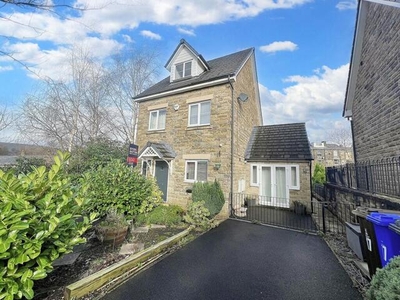 4 Bedroom Detached House For Sale In Mossley