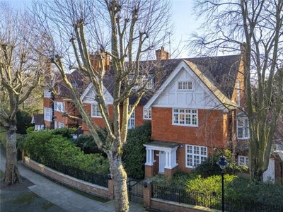 4 Bedroom Detached House For Sale In St John's Wood, London
