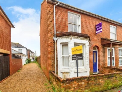 4 Bedroom End Of Terrace House For Sale In Southampton, Hampshire