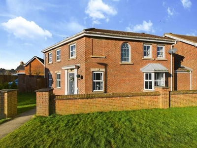 4 Bedroom Link Detached House For Sale In Long Riston
