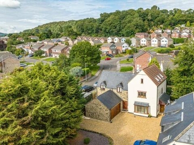 4 Bedroom Semi-detached House For Sale In Bristol, Somerset