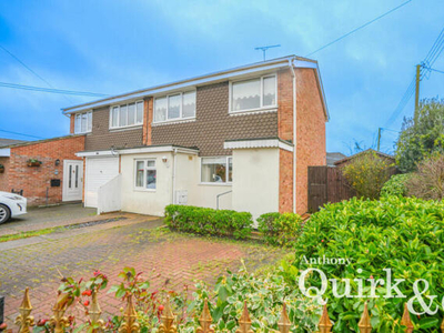 4 Bedroom Semi-detached House For Sale In Canvey Island