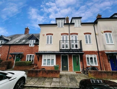 4 Bedroom Terraced House For Sale In Ringwood, Hampshire