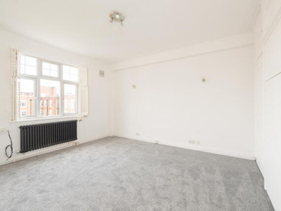 Studio Apartment For Rent In Belsize Grove, London