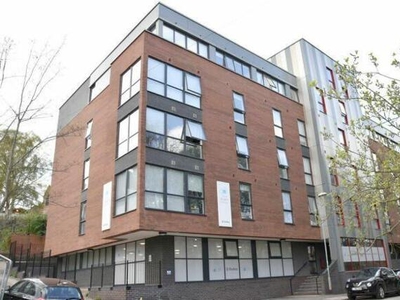 Studio Flat For Sale In Stoke-on-trent, Staffordshire