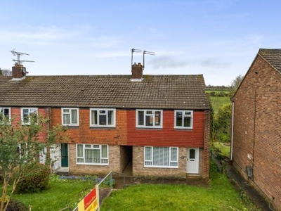 3 Bed House For Sale in Chesham, Buckinghamshire, HP5 - 4986817