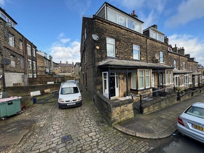 5 Bedroom House Shipley West Yorkshire