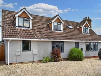 6 Bedroom Bungalow Lymington Hampshire