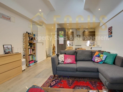 1 bedroom apartment for rent in Elms Road, Stoneygate Grange, LE2