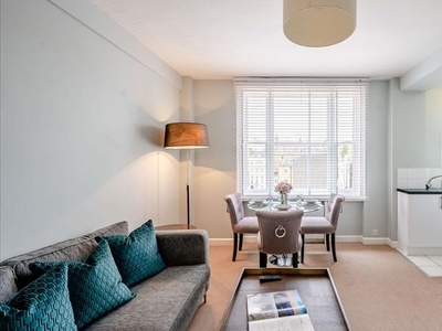 1 bedroom apartment for rent in Hill Street, London, W1J