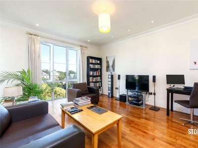 1 bedroom apartment for rent in Melliss Avenue, Richmond, TW9