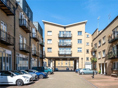 1 bedroom apartment for rent in Millennium Place, London, E2