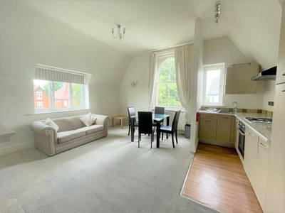 1 bedroom apartment for rent in Pelham Crescent, Nottingham, NG7