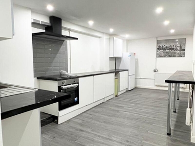1 bedroom apartment for rent in Rivington Street, Shoreditch - 1 Bedroom Apartment - Split Level - EC2A - £2,000 PCM , EC2A