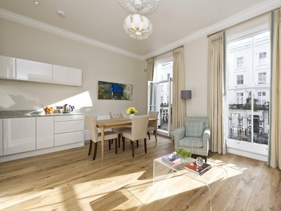 1 bedroom apartment for rent in St. Stephens Gardens, Notting Hill, London, W2