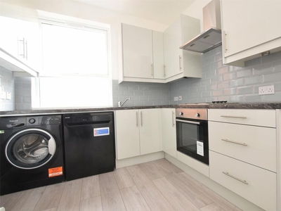 1 bedroom apartment for rent in Station Road, Ilford, IG1