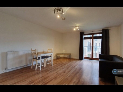 1 bedroom flat for rent in Dalmarnock Drive, Glasgow, G40