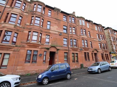 1 bedroom flat for rent in Hollybrook St, Govanhill, Glasgow, G42
