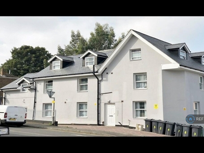 1 bedroom flat for rent in Melville Road, England, ME15
