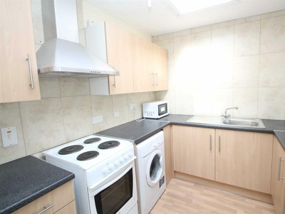 1 bedroom terraced house for rent in Old Groveway, Simpson, MK6